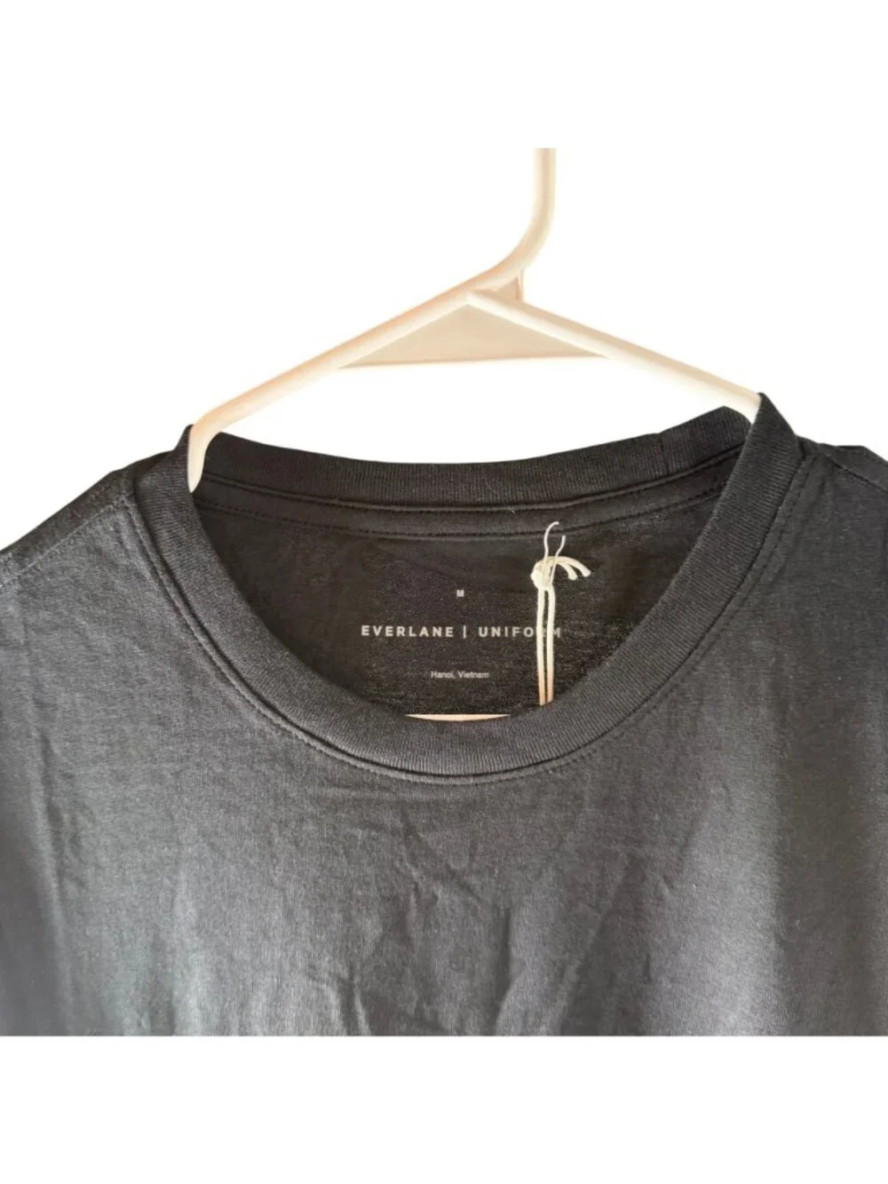 Everlane Uniform The Essential Organic Crew Tshirt Black Size M NWT - Picture 5 of 6